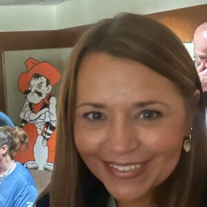 Meet your Posher, Stephanie